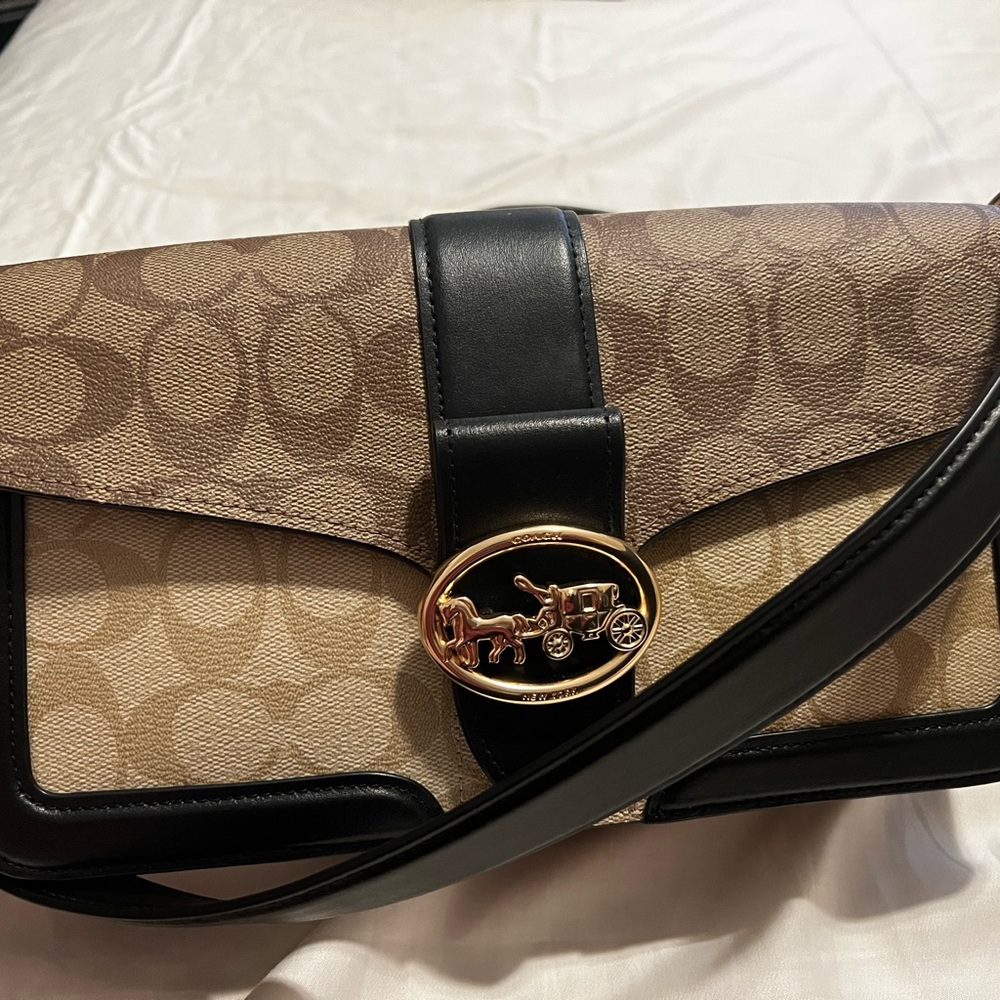 Coach Georgie Shoulder Bag